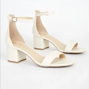 Lulus Harper off white heels size 7.5